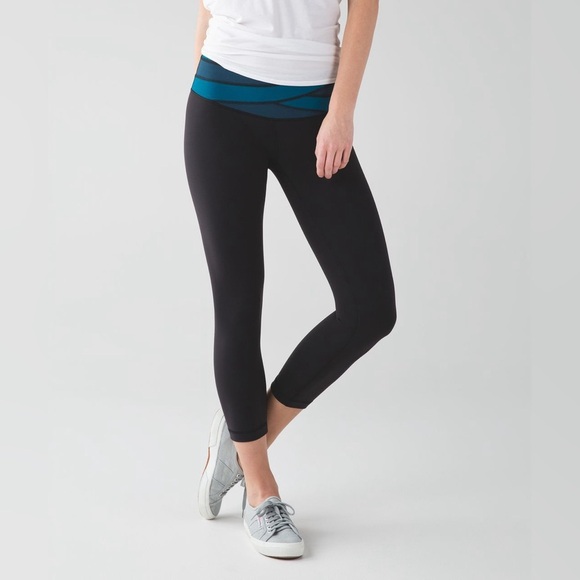 Lululemon Wunder Under Crop III Leggings Size 4 - Picture 1 of 12